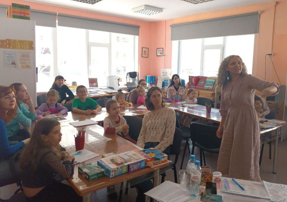 Участники МАМИНОЙ И ПАПИНОЙ ШКОЛЫ